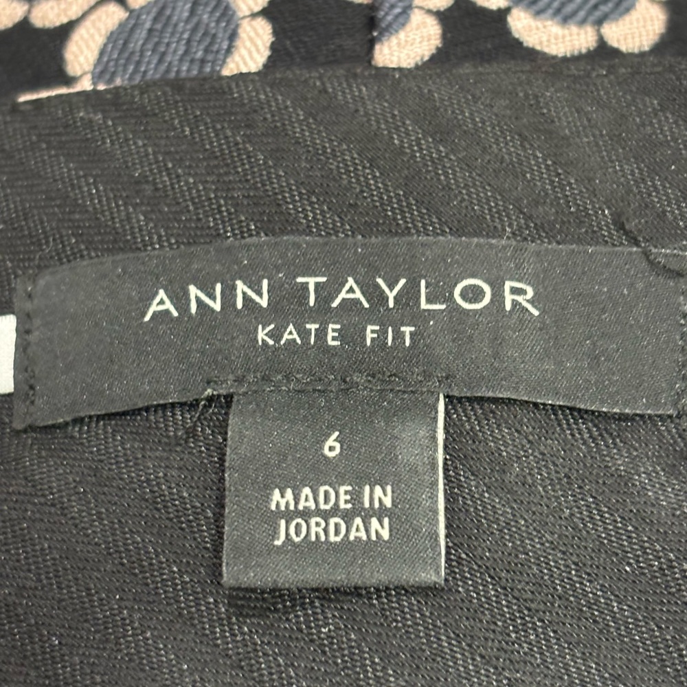 Ann Taylor jacquard curvy pants black & pink - Picture 4 of 6